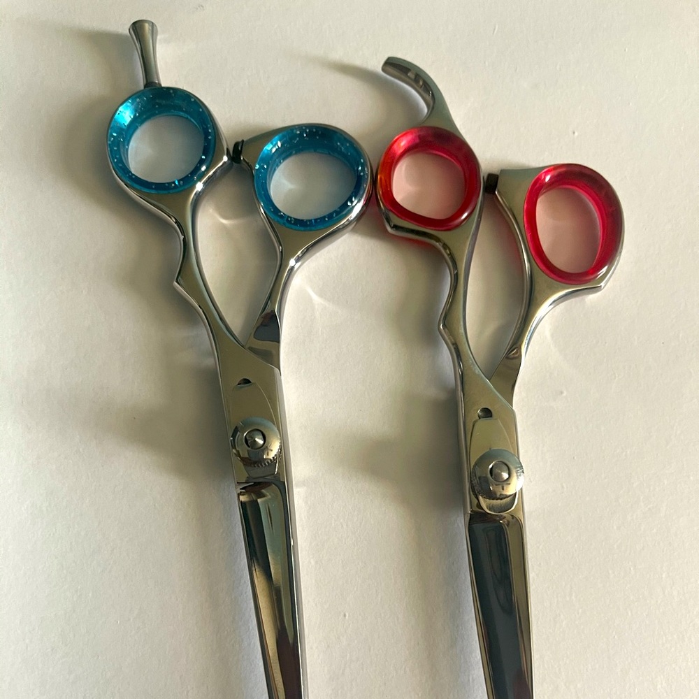 Barber 2 pairs of sharp scissors Razor 6”